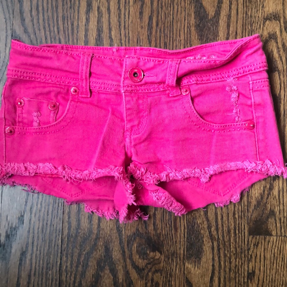 Pink short shorts